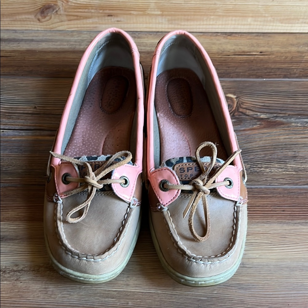 Sperry Women’s Pink & Tan Boat Shoes
